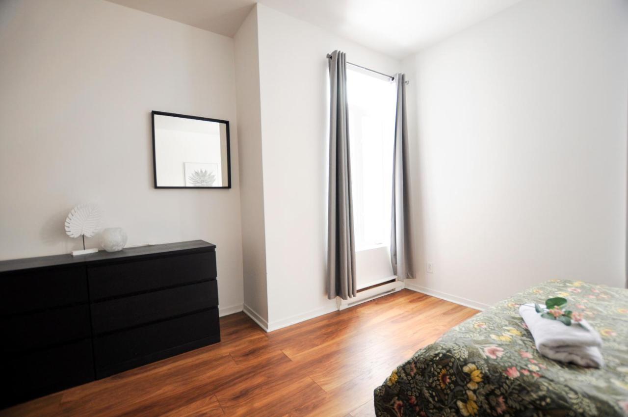 The 1810 - Spacious With Balcony - North Of Quebec 외부 사진