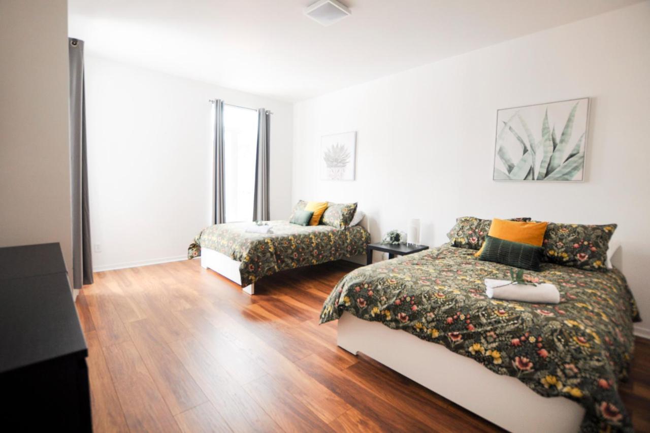 The 1810 - Spacious With Balcony - North Of Quebec 외부 사진